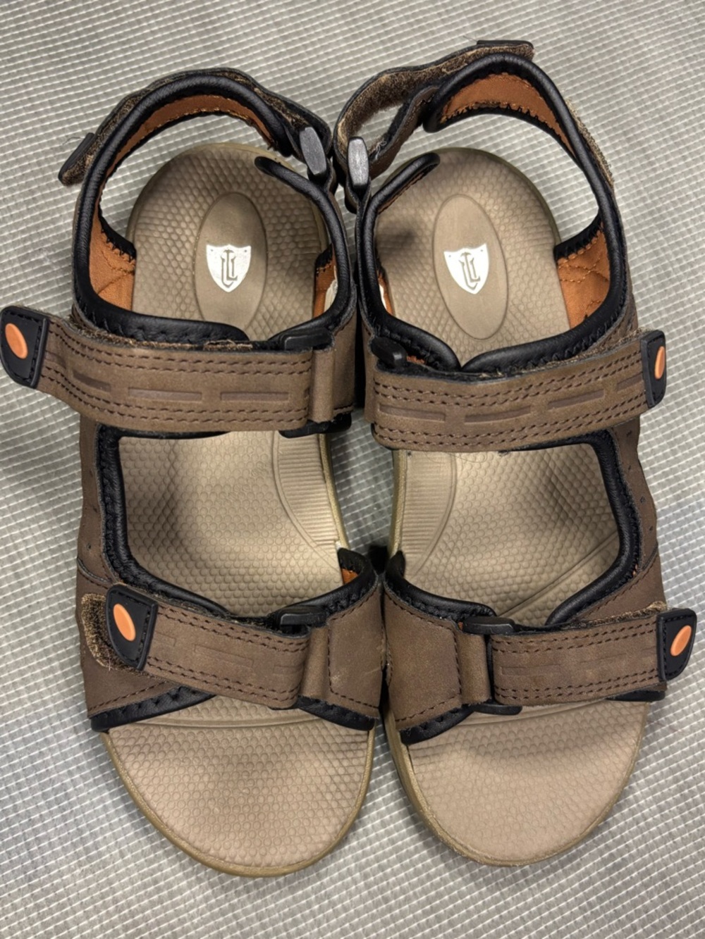 Kids Brown Outdoor Adjustable Sandals with Secure Straps size 3 M